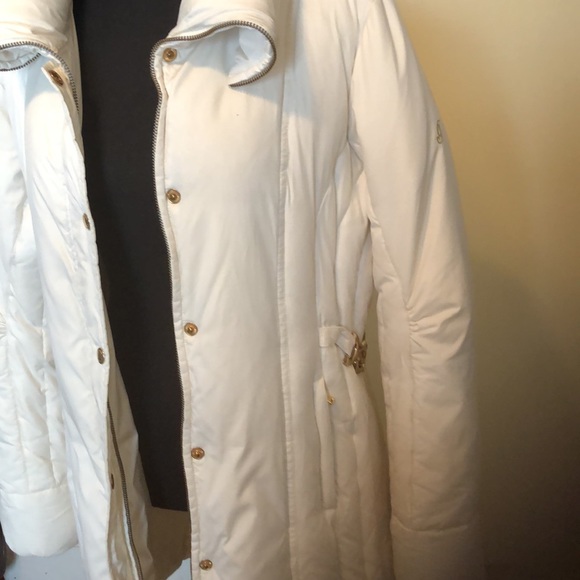 Guess down filled coat size M Ptp 22” length 33”. - Picture 10 of 13